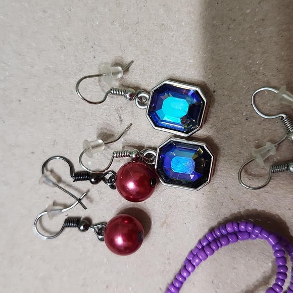 Earring bundle 💙 - Picture 2 of 5